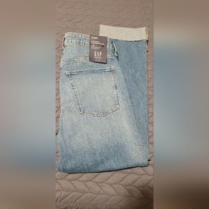 NWT GAP universal slim boyfriend jeans size 29